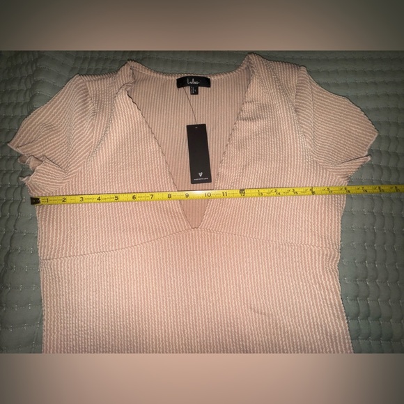Lulu's Ribbed tan/light peach-ish Short Sleeve Top. Size L. NWT - Picture 7 of 10